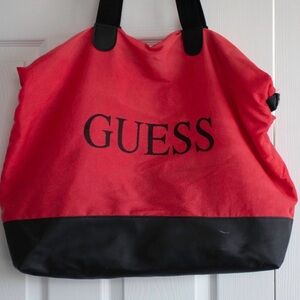 90’s Guess tote ❤️
Great for overnight 
Nice condition
